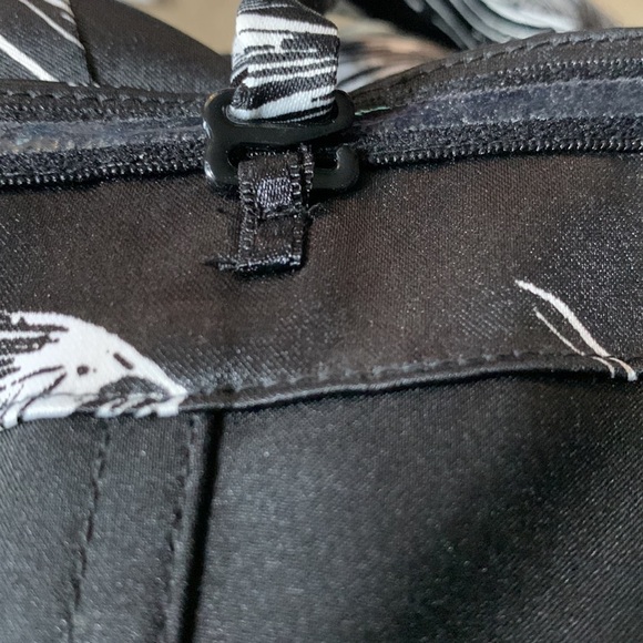 White House Black Markey strapless or spaghetti straps, size 4 removable straps - Picture 7 of 8